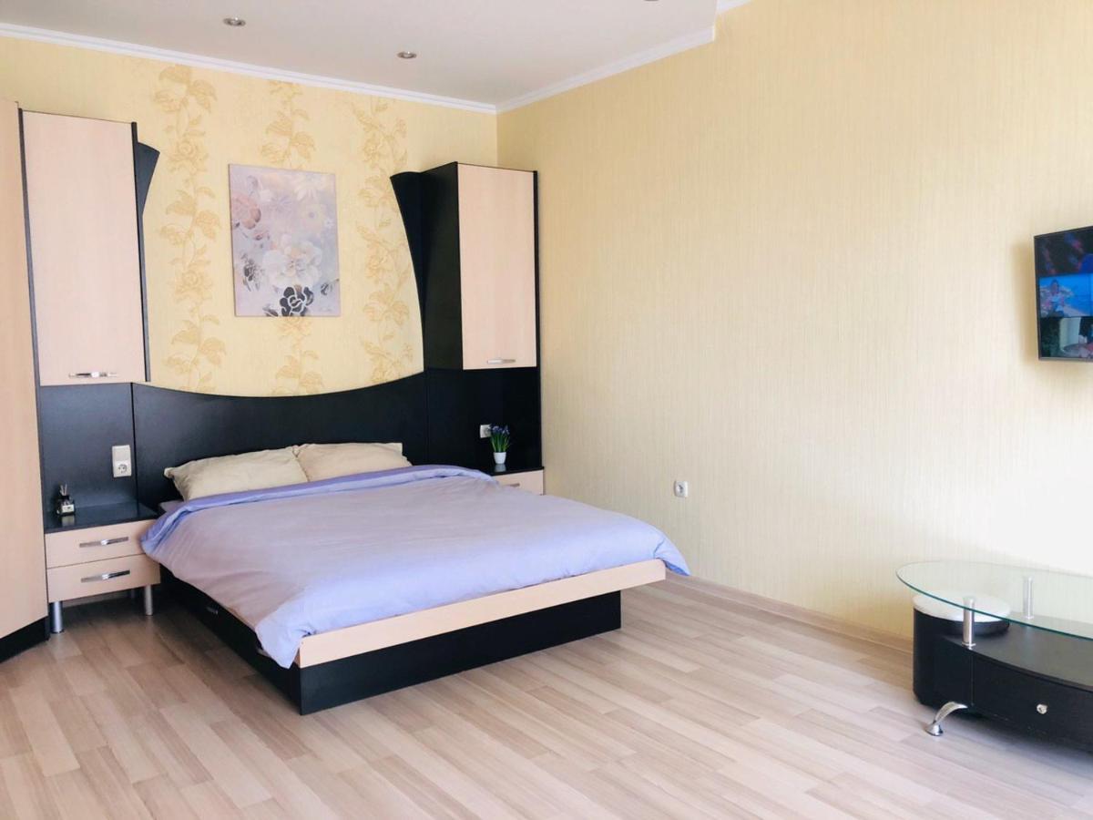 Apartment In The Center チェルカースィ エクステリア 写真